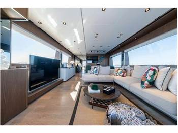 Ferretti yachts 780
