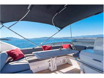 Pearl yachts 60