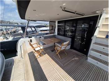 Beneteau Grand trawler 62