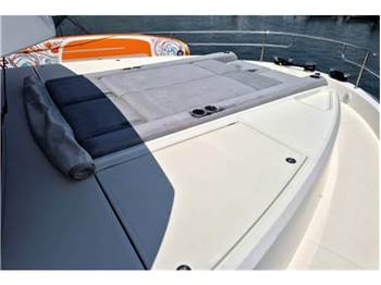 Beneteau Grand trawler 62