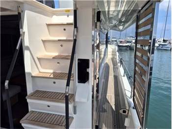 Beneteau Grand trawler 62