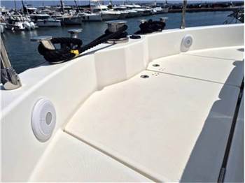 Beneteau Grand trawler 62