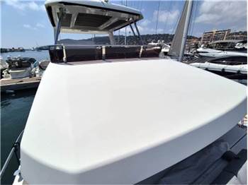 Beneteau Grand trawler 62