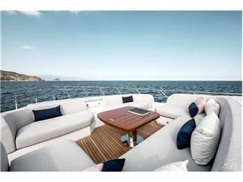 Azimut Fly 78