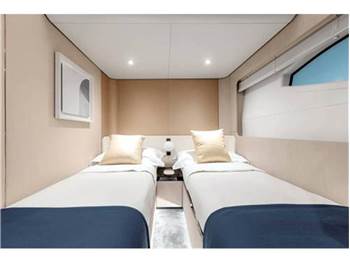 Azimut Fly 78
