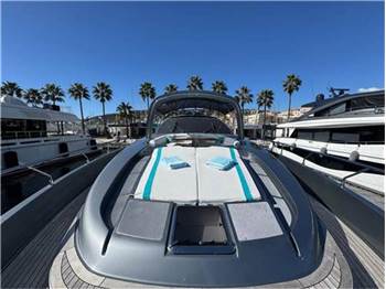 Riva 86 domino