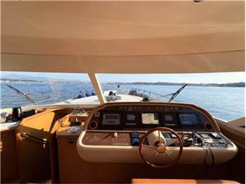 Mochi craft Dolphin 74