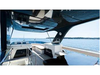 Faraday yachts Maxwell 64