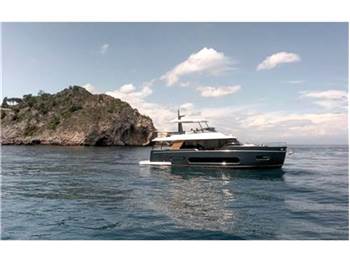 Azimut Magellano 60