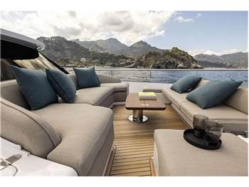 Azimut Magellano 60