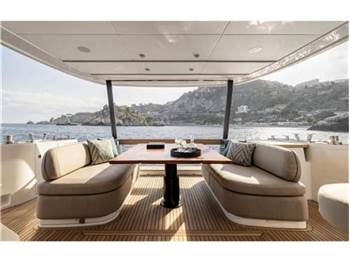 Azimut Magellano 60