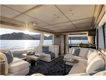 Azimut Magellano 60