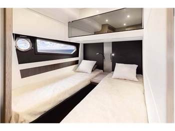 Azimut S6
