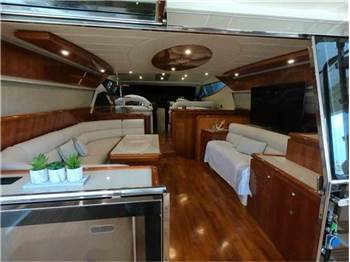Ferretti yachts 620