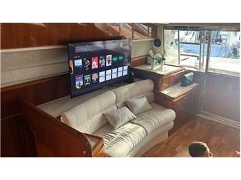 Ferretti yachts 620