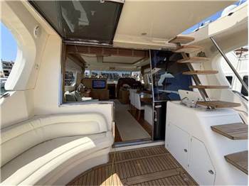 Mochi craft Dolphin 64