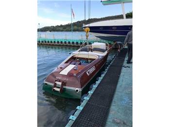 Riva Tritone aperto
