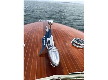 Riva Tritone aperto