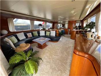 Falcon 86