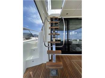 Jeanneau Prestige 460 fly