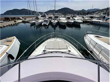 Jeanneau Prestige 460 fly