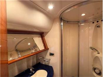 Azimut 62 fly