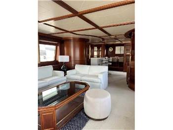 Custom line Navetta 27