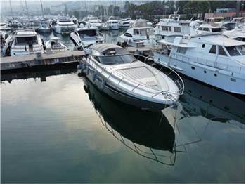 Riva 52 rivale