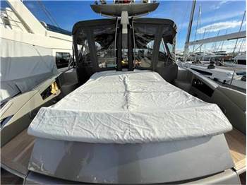 Riva 52 rivale