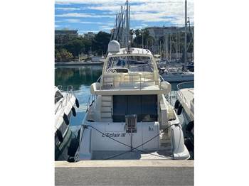 Azimut 62