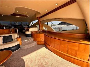 Azimut 62