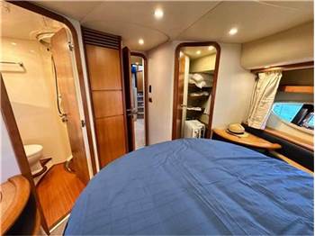 Azimut 62
