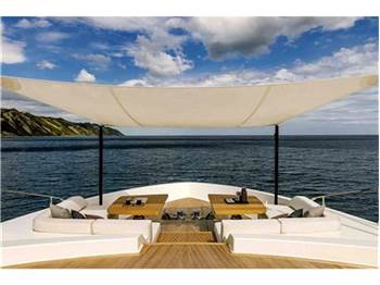 Ferretti yachts 1000