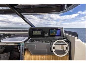 Ferretti yachts 1000