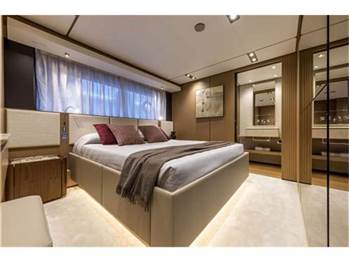 Ferretti yachts 1000