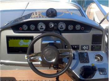 Cranchi E52f