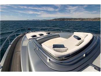 Riva Perseo 76