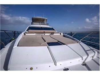 Azimut 66