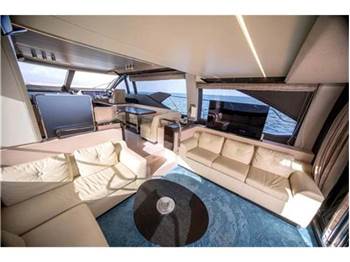 Azimut 66
