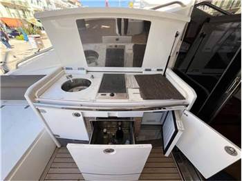 Princess V65