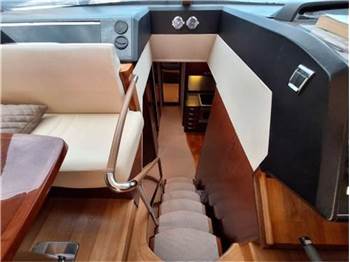 Princess V65