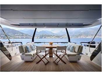 Ferretti yachts 1000