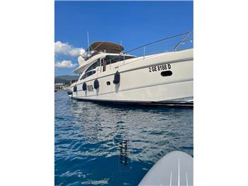 PRINCESS 67 FLY MOTORYACHT