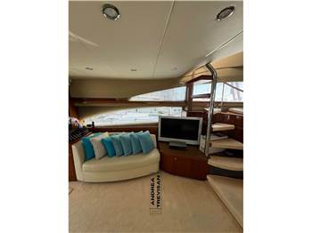 PRINCESS 67 FLY MOTORYACHT