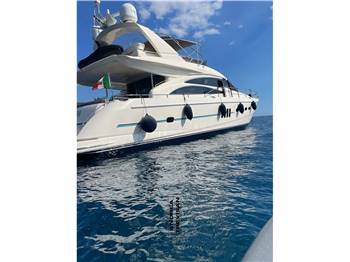 PRINCESS - 67 MOTORYACHT FLY