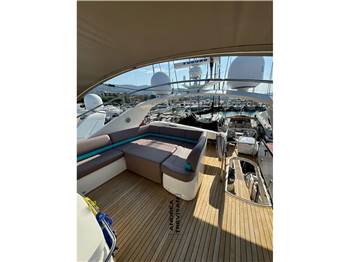 PRINCESS 67 MOTORYACHT FLY