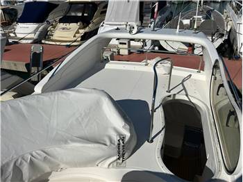 AZIMUT 42 FLY TRE CABINE 2005