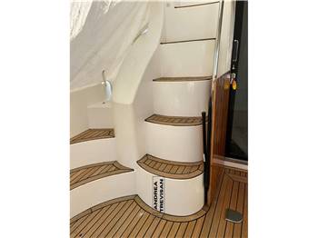 AZIMUT 42 FLY TRE CABINE 2005