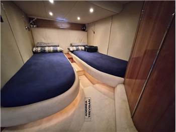 Azimut Atlantis 42