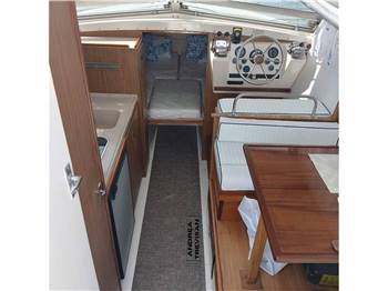 BERTRAM 28 FLY
